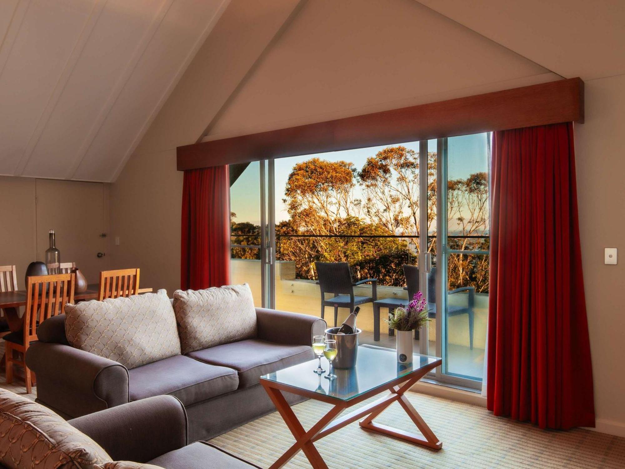 Fairmont & Blue Mountains Mgallery By Sofitel Hotel Leura