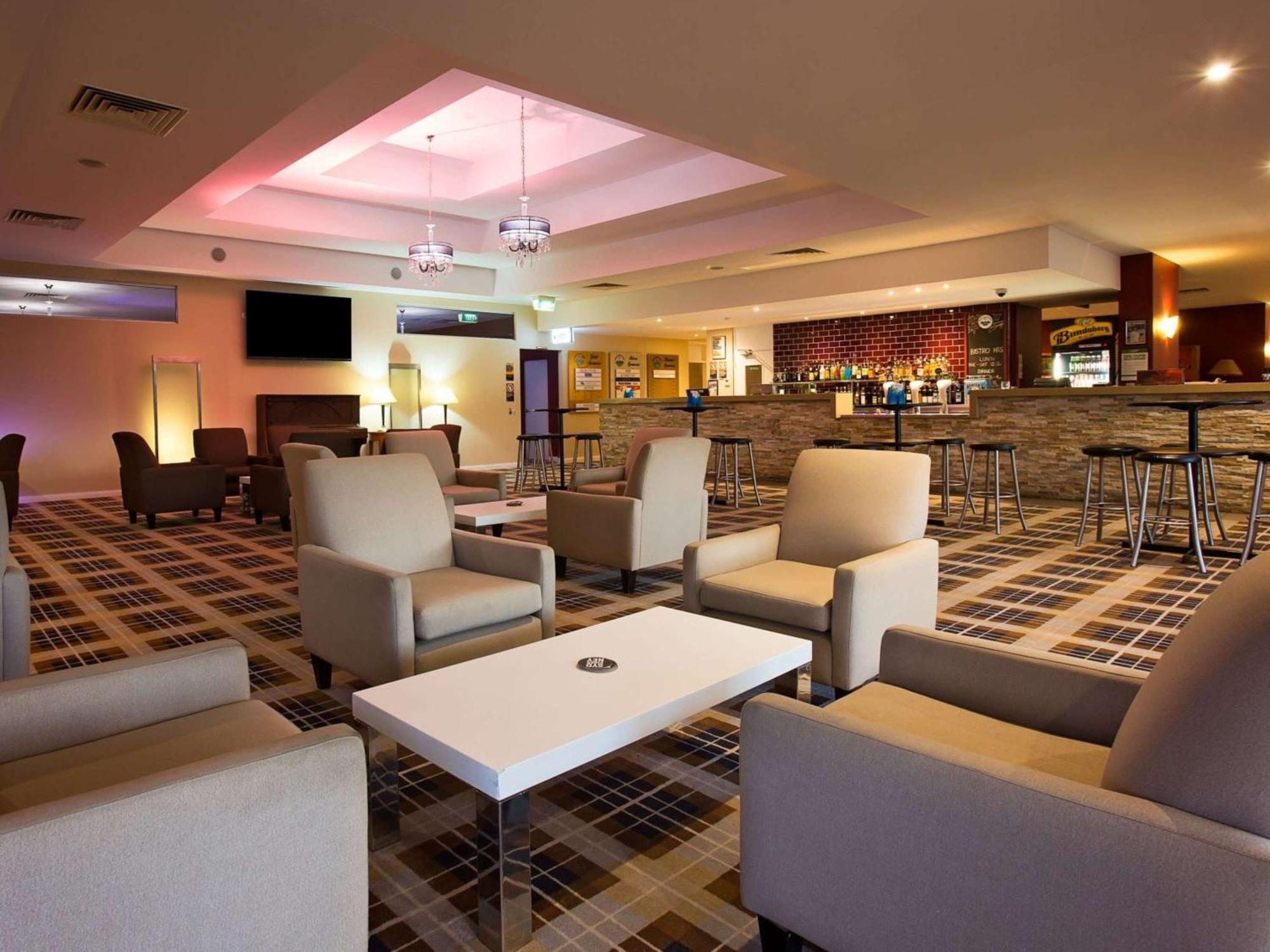 Fairmont & Blue Mountains Mgallery By Sofitel Hotel